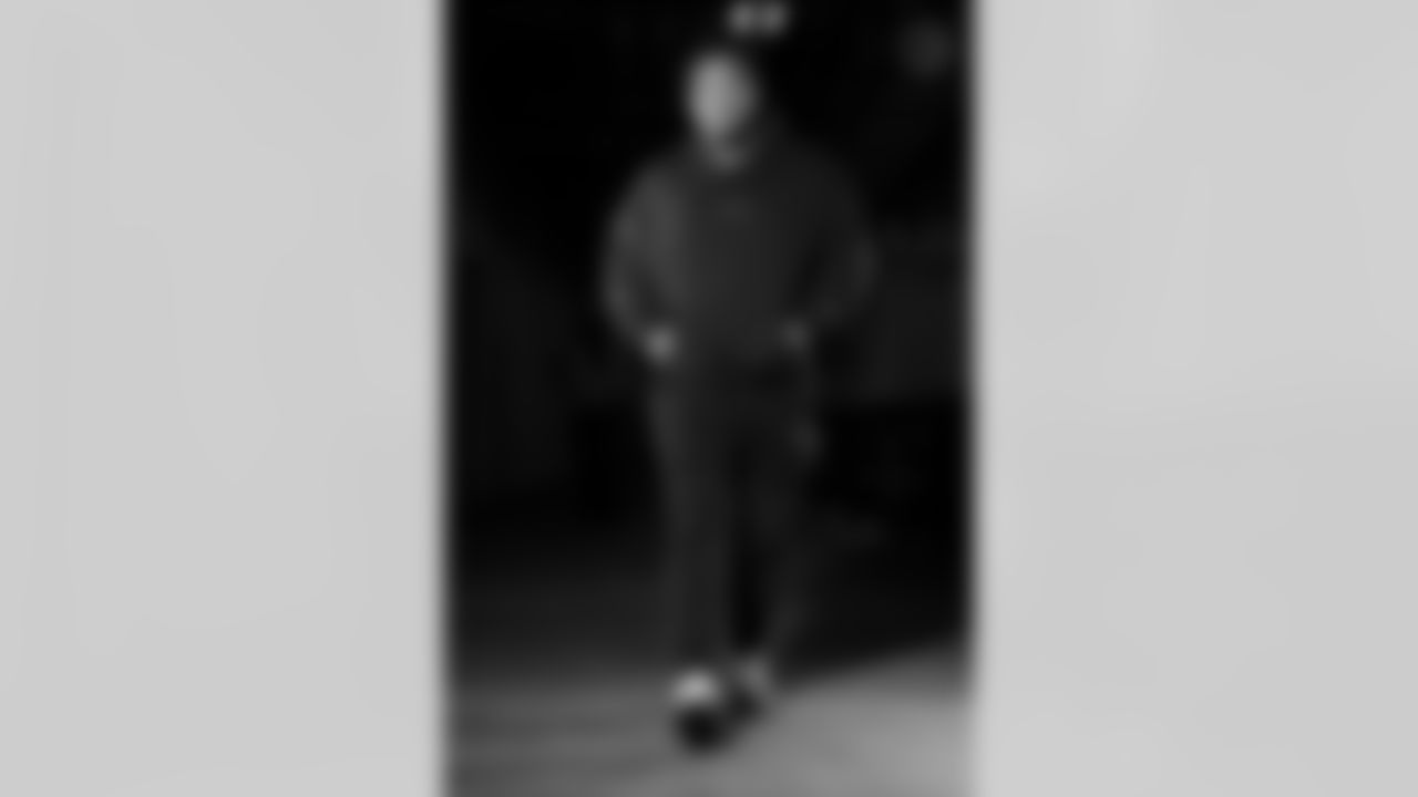 Pittsburgh Steelers offensive lineman Spencer Anderson (74) during a regular season game between the Pittsburgh Steelers and the Miami Dolphins, Monday, Dec. 15, 2025 in Pittsburgh, PA. (Alysa Rubin / Pittsburgh Steelers)