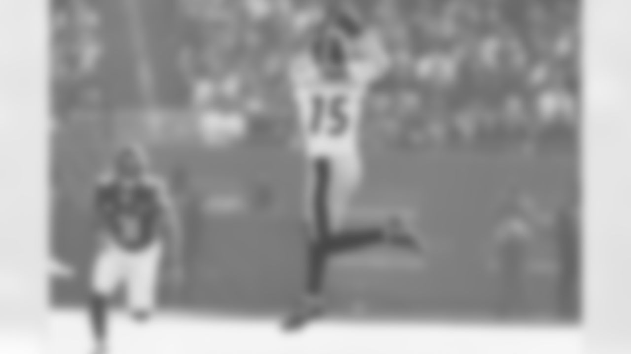 Pittsburgh Steelers wide receiver Ben Skowronek (15) during a regular season game between the Pittsburgh Steelers and the Chicago Bears, Sunday, Nov. 23, 2025 in Chicago, IL. (Nick Smith / Pittsburgh Steelers)