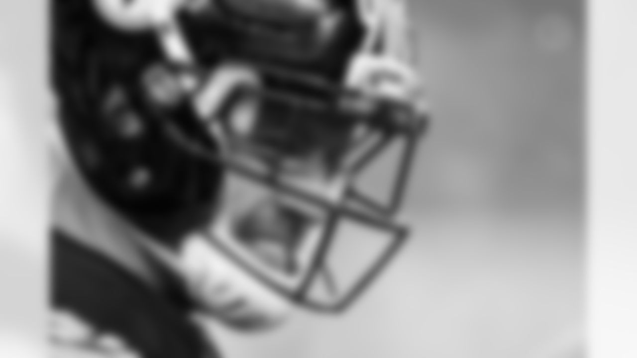 Pittsburgh Steelers linebacker T.J. Watt (90) during a regular season game between the Pittsburgh Steelers and the Cincinnati Bengals, Thursday, Oct. 16, 2025 in Cincinnati, OH. (Karl Roser / Pittsburgh Steelers)
