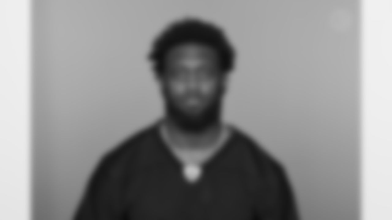 LB Patrick Queen- No. 6