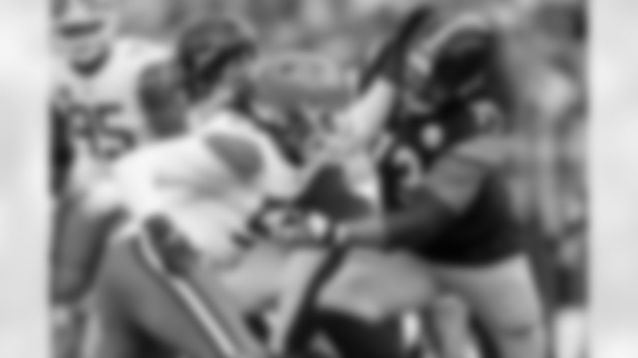 Pittsburgh Steelers offensive lineman Isaac Seumalo (73) makes a block during a regular season game between the Pittsburgh Steelers and the Cleveland Browns, Sunday, Oct. 12, 2025 in Pittsburgh, PA. The Steelers defeated the Browns 23-9. (Karl Roser / Pittsburgh Steelers)