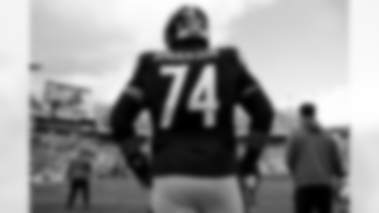 Pittsburgh Steelers offensive lineman Spencer Anderson (74) during a regular season game between the Pittsburgh Steelers and the Cincinnati Bengals, Sunday, Nov. 16, 2025 in Pittsburgh, PA. (Karl Roser / Pittsburgh Steelers)