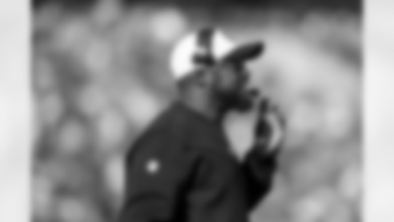 Pittsburgh Steelers head coach Mike Tomlin during a regular season game between the Pittsburgh Steelers and the Cleveland Browns, Sunday, Nov. 19, 2023 in Cleveland, OH. (Jared Wickerham / Pittsburgh Steelers)