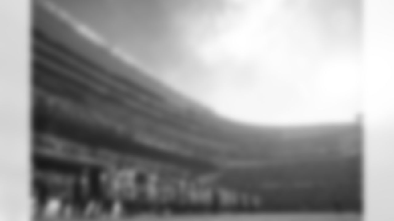 The National Anthem during a regular season game between the Pittsburgh Steelers and the Chicago Bears, Sunday, Nov. 23, 2025 in Chicago, IL. (Karl Roser / Pittsburgh Steelers)