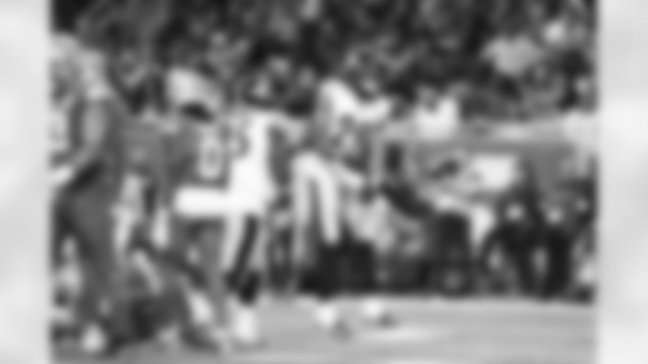 Pittsburgh Steelers safety Kyle Dugger (29) during a regular season game between the Pittsburgh Steelers and the Detroit Lions, Sunday, Dec. 21, 2025 in Detroit, MI. (Jared Wickerham / Pittsburgh Steelers)