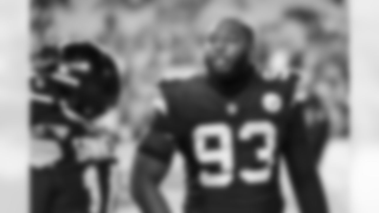 Pittsburgh Steelers defensive tackle Esezi Otomewo (93) during a regular season game between the Pittsburgh Steelers and the Miami Dolphins, Monday, Dec. 15, 2025 in Pittsburgh, PA. (Karl Roser / Pittsburgh Steelers)