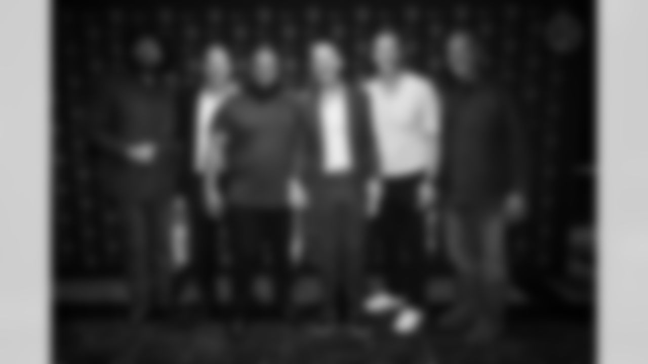 The Pittsburgh Steelers celebrated the 20th anniversary of Super Bowl XL during the Alumni Weekend Dinner at Acrisure Stadium benefitting the UPMC Sports Medicine Concussion Program, Saturday, Nov. 1, 2025 in Pittsburgh, PA. (Alysa Rubin / Pittsburgh Steelers)