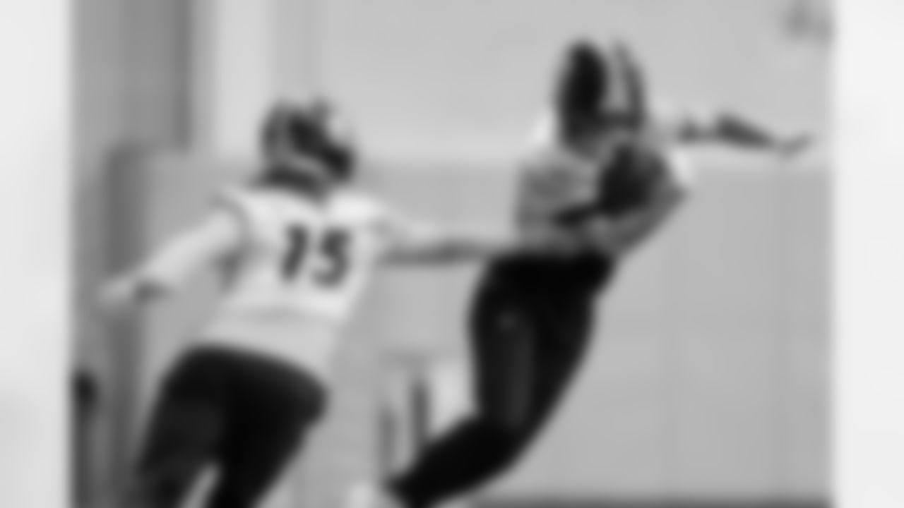 Pittsburgh Steelers wide receiver Ben Skowronek (15) and Pittsburgh Steelers wide receiver Roman Wilson (10) during practice at the UPMC Rooney Sports Complex preparing for a Wild Card matchup against the Houston Texans, Saturday, Jan. 10, 2026 in Pittsburgh, PA. (Alysa Rubin / Pittsburgh Steelers)