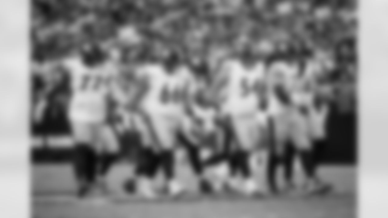 The Pittsburgh Steelers offensive line during a regular season game between the Pittsburgh Steelers and the Las Vegas Raiders, Sunday, Oct. 13, 2024 in Las Vegas, NV. The Steelers defeated the Raiders 32-13. (Karl Roser / Pittsburgh Steelers)