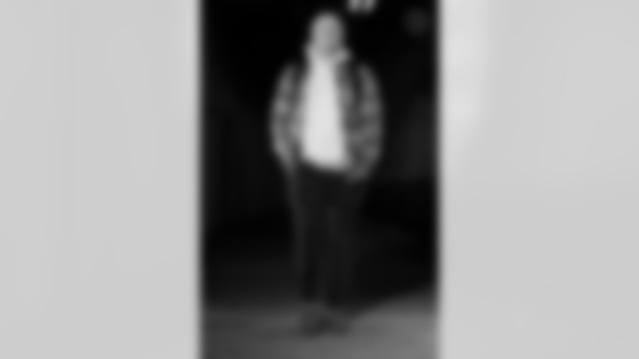 Pittsburgh Steelers quarterback Will Howard (18) during a regular season game between the Pittsburgh Steelers and the Miami Dolphins, Monday, Dec. 15, 2025 in Pittsburgh, PA. (Alysa Rubin / Pittsburgh Steelers)