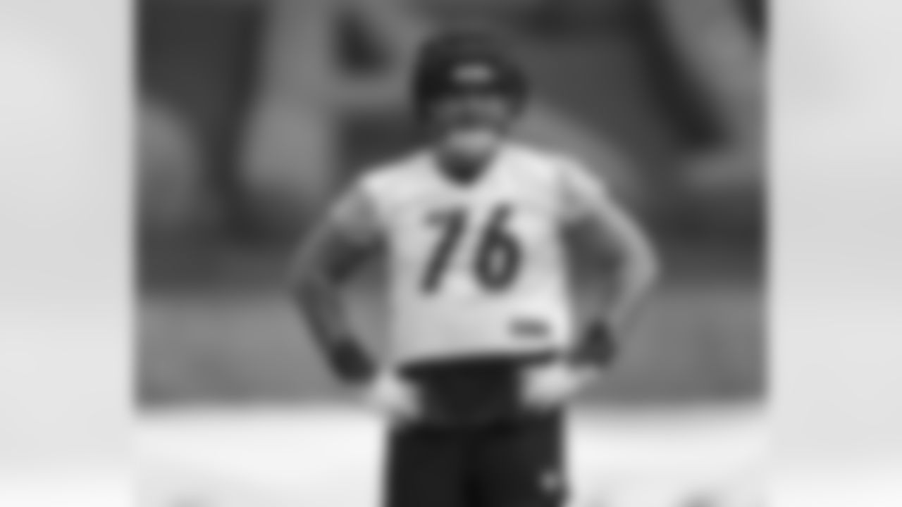 Pittsburgh Steelers offensive tackle Troy Fautanu (76) trains at Saint Vincent College during the 2024 Steelers Training Camp on Thursday July 25, 2024 in Latrobe, PA. (Karl Roser / Pittsburgh Steelers)