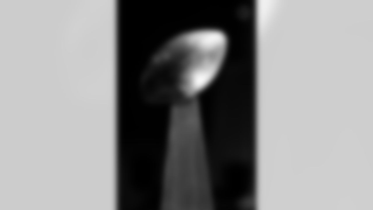 The Pittsburgh Steelers celebrated the 20th anniversary of Super Bowl XL during the Alumni Weekend Dinner at Acrisure Stadium benefitting the UPMC Sports Medicine Concussion Program, Saturday, Nov. 1, 2025 in Pittsburgh, PA. (Alysa Rubin / Pittsburgh Steelers)