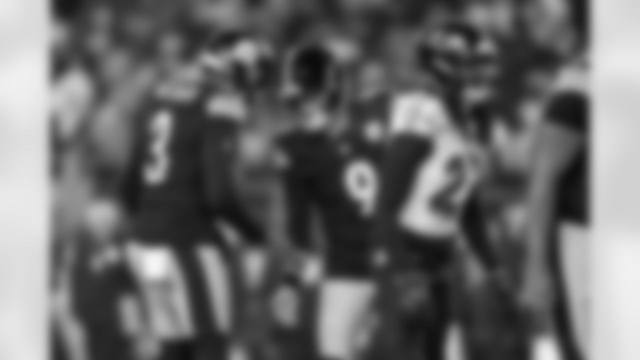 Pittsburgh Steelers punter Corliss Waitman (3) and Pittsburgh Steelers kicker Chris Boswell (9) during a regular season game between the Pittsburgh Steelers and the Baltimore Ravens, Sunday, Jan. 4, 2026 in Pittsburgh, PA. The Steelers defeated the Ravens 26-24. (Karl Roser / Pittsburgh Steelers)