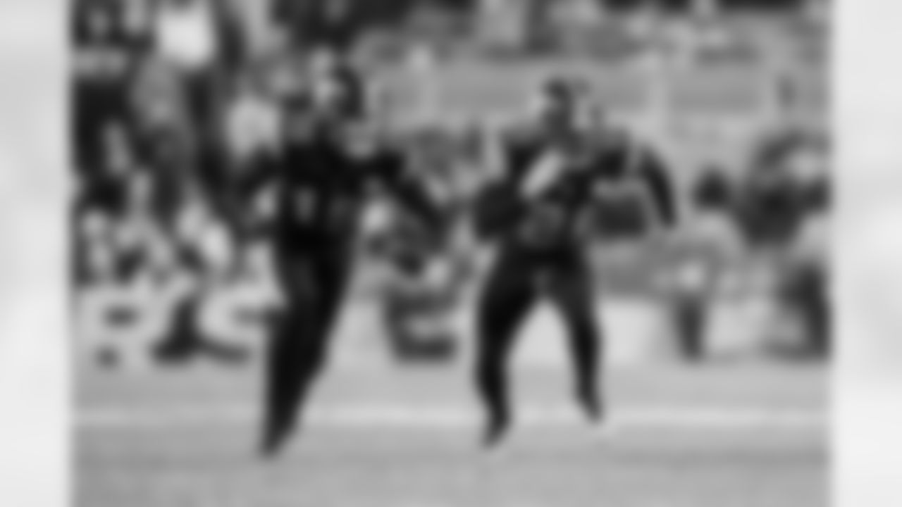 Pittsburgh Steelers wide receiver Ben Skowronek (15) and defensive back Chuck Clark (21) during a regular season game between the Pittsburgh Steelers and the Miami Dolphins, Monday, Dec. 15, 2025 in Pittsburgh, PA. (Karl Roser / Pittsburgh Steelers)