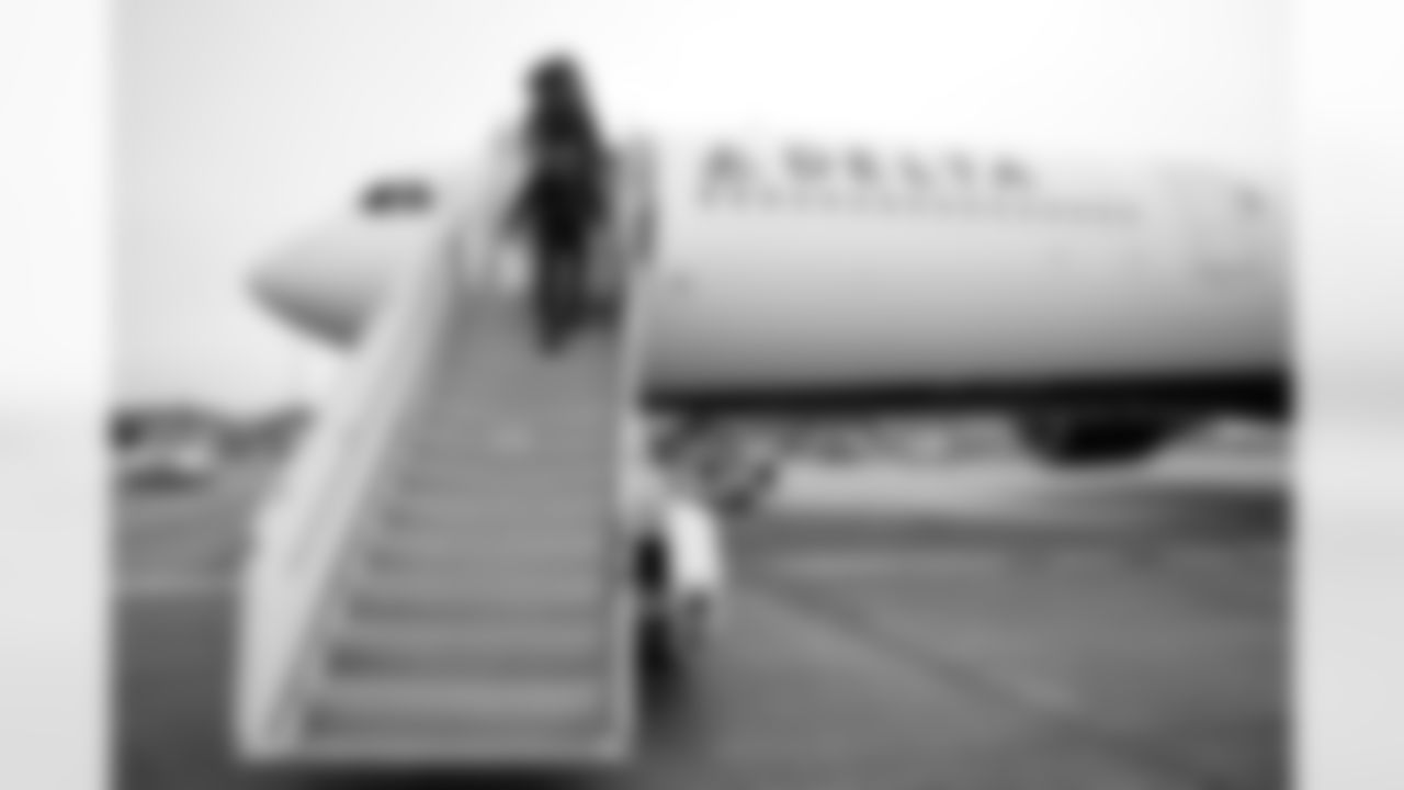 A general view during travel to Los Angeles on Saturday, Nov. 8, 2025 for the Week 10 regular season matchup against the Los Angeles Chargers. (Alysa Rubin / Pittsburgh Steelers)