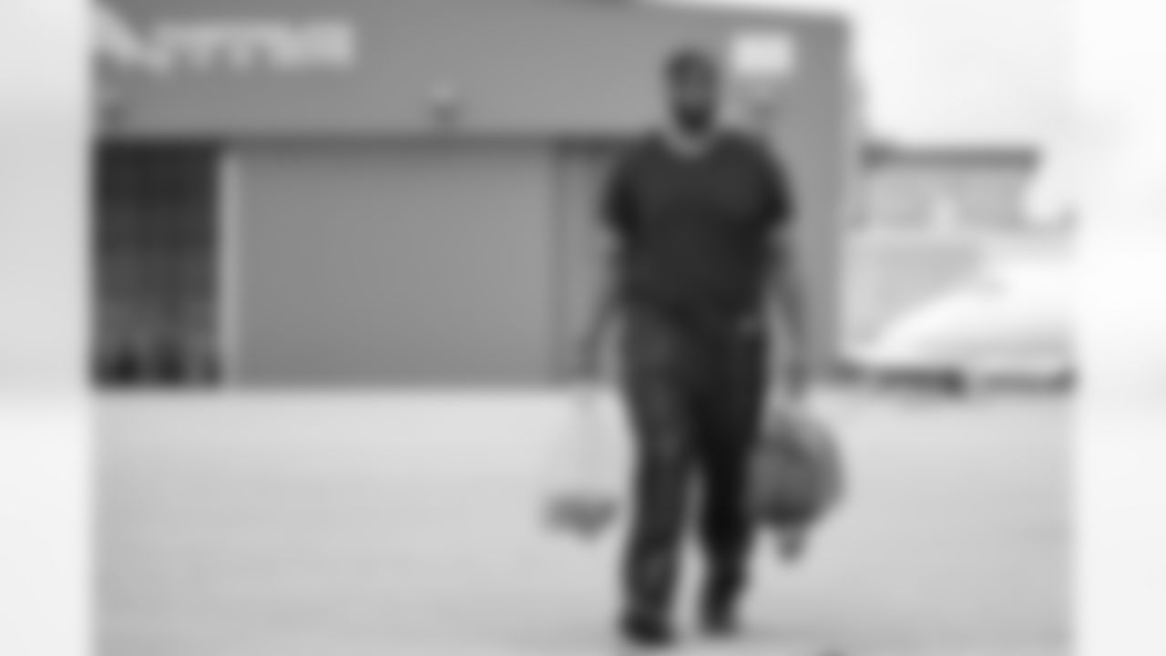 Pittsburgh Steelers offensive lineman Calvin Anderson (67) travels to Charlotte on Wednesday August 20, 2025 for the Week 3 preseason matchup against the Carolina Panthers. (Karl Roser / Pittsburgh Steelers)