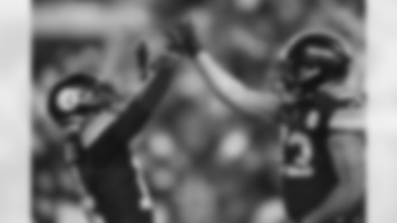 Pittsburgh Steelers tight end/fullback Connor Heyward (83) and running back Kenneth Gainwell (14) during a regular season game between the Pittsburgh Steelers and the Miami Dolphins, Monday, Dec. 15, 2025 in Pittsburgh, PA. (Alysa Rubin / Pittsburgh Steelers)