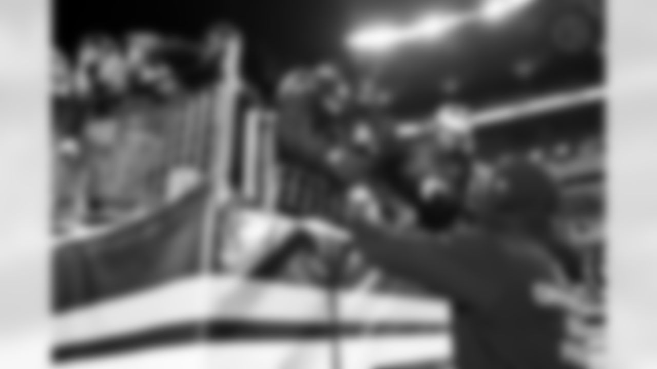 Pittsburgh Steelers linebacker Nick Herbig (51) during a regular season game between the Pittsburgh Steelers and the Miami Dolphins, Monday, Dec. 15, 2025 in Pittsburgh, PA. (Alysa Rubin / Pittsburgh Steelers)