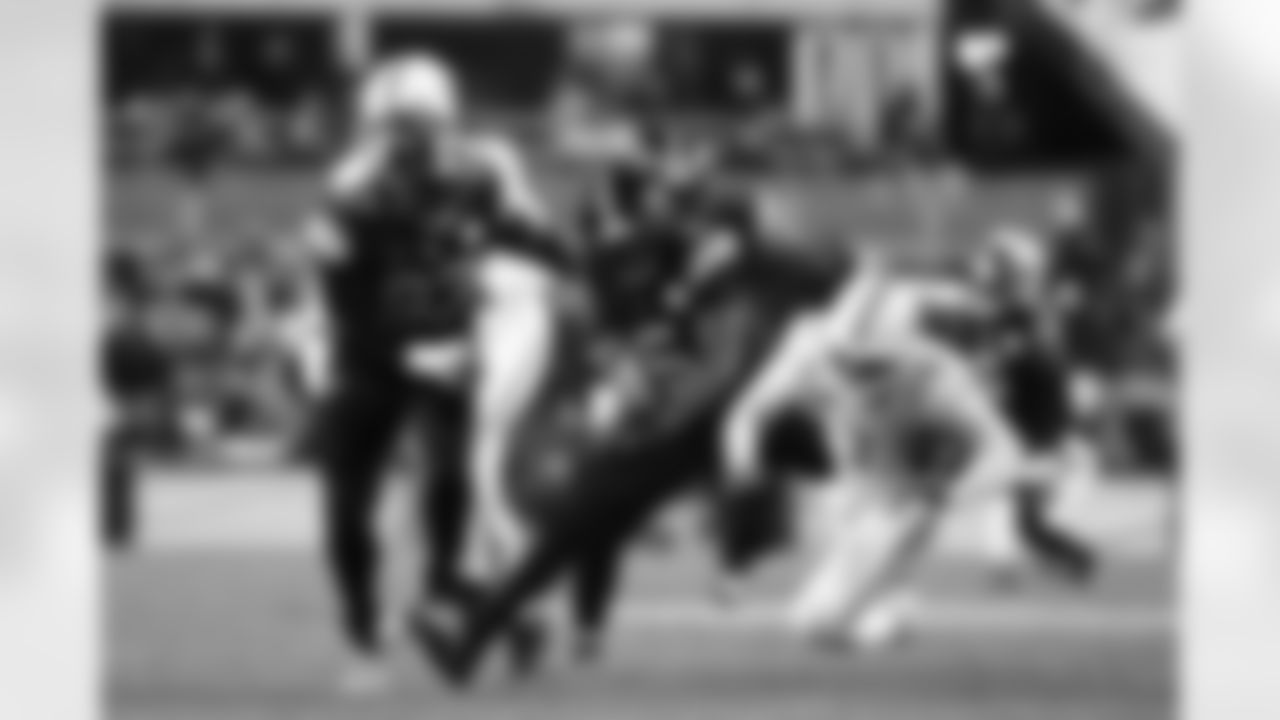 Pittsburgh Steelers defensive tackle Cameron Heyward (97) and Pittsburgh Steelers cornerback Jalen Ramsey (5) during a regular season game between the Pittsburgh Steelers and the Miami Dolphins, Monday, Dec. 15, 2025 in Pittsburgh, PA. (Jared Wickerham / Pittsburgh Steelers)