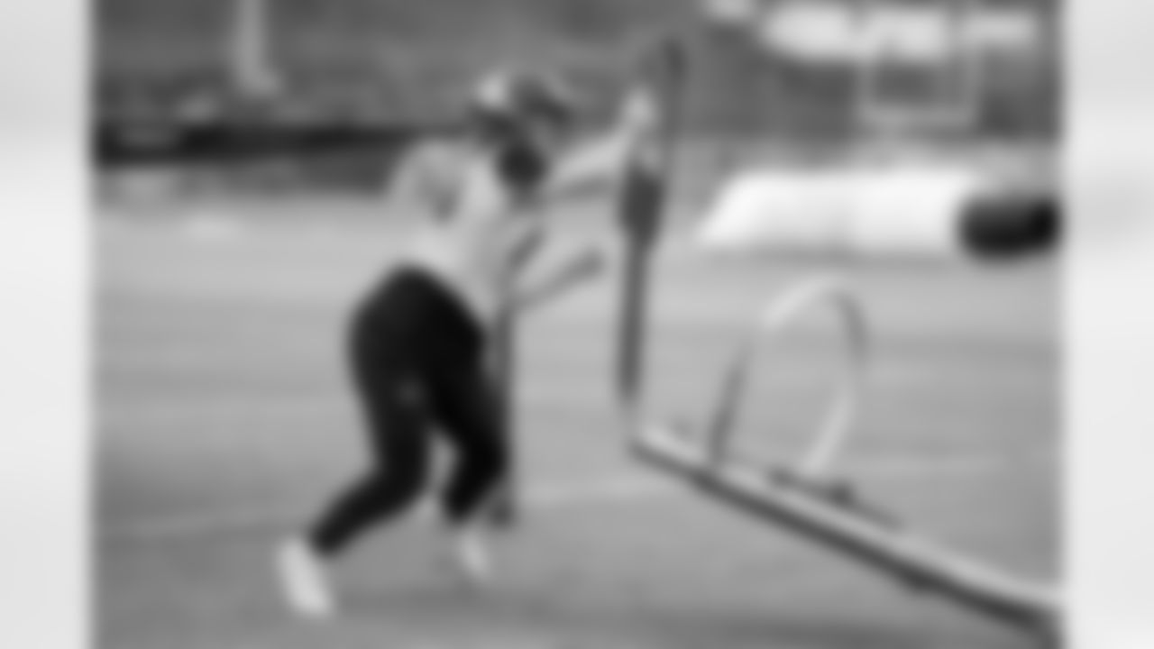 Pittsburgh Steelers linebacker Carson Bruener (44) during practice at the UPMC Rooney Sports Complex preparing for a Wild Card matchup against the Houston Texans, Friday, Jan. 9, 2026 in Pittsburgh, PA. (Karl Roser / Pittsburgh Steelers)