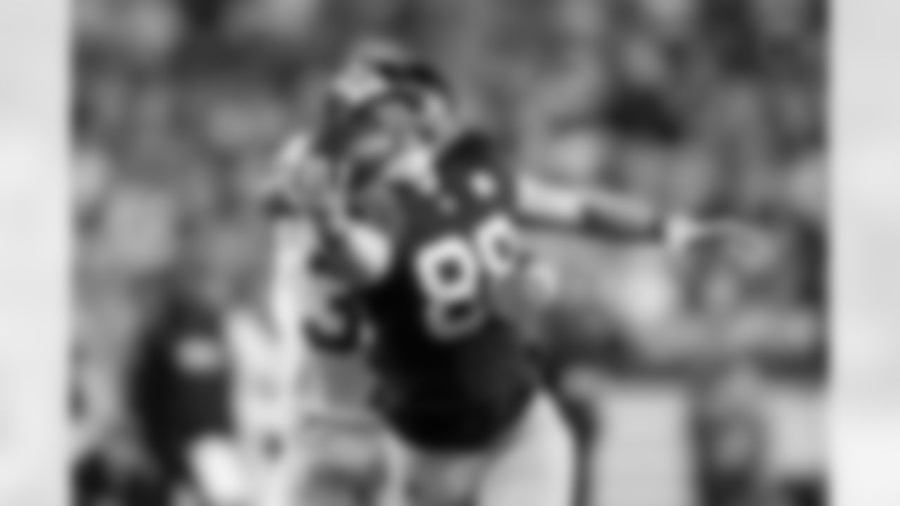 Pittsburgh Steelers tight end Pat Freiermuth (88) during a regular season game between the Pittsburgh Steelers and the New York Jets, Sunday, Oct. 20, 2024 in Pittsburgh, PA. The Steelers defeated the Jets 37-15. (Karl Roser / Pittsburgh Steelers)