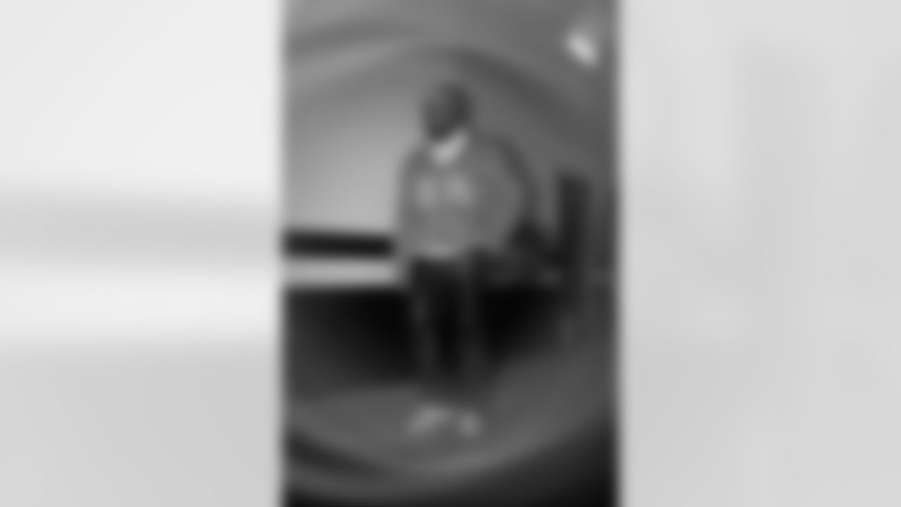 Pittsburgh Steelers linebacker Malik Harrison (50) during a regular season game between the Pittsburgh Steelers and the Baltimore Ravens, Sunday, Dec. 7, 2025 in Baltimore, MD. (Alysa Rubin / Pittsburgh Steelers)