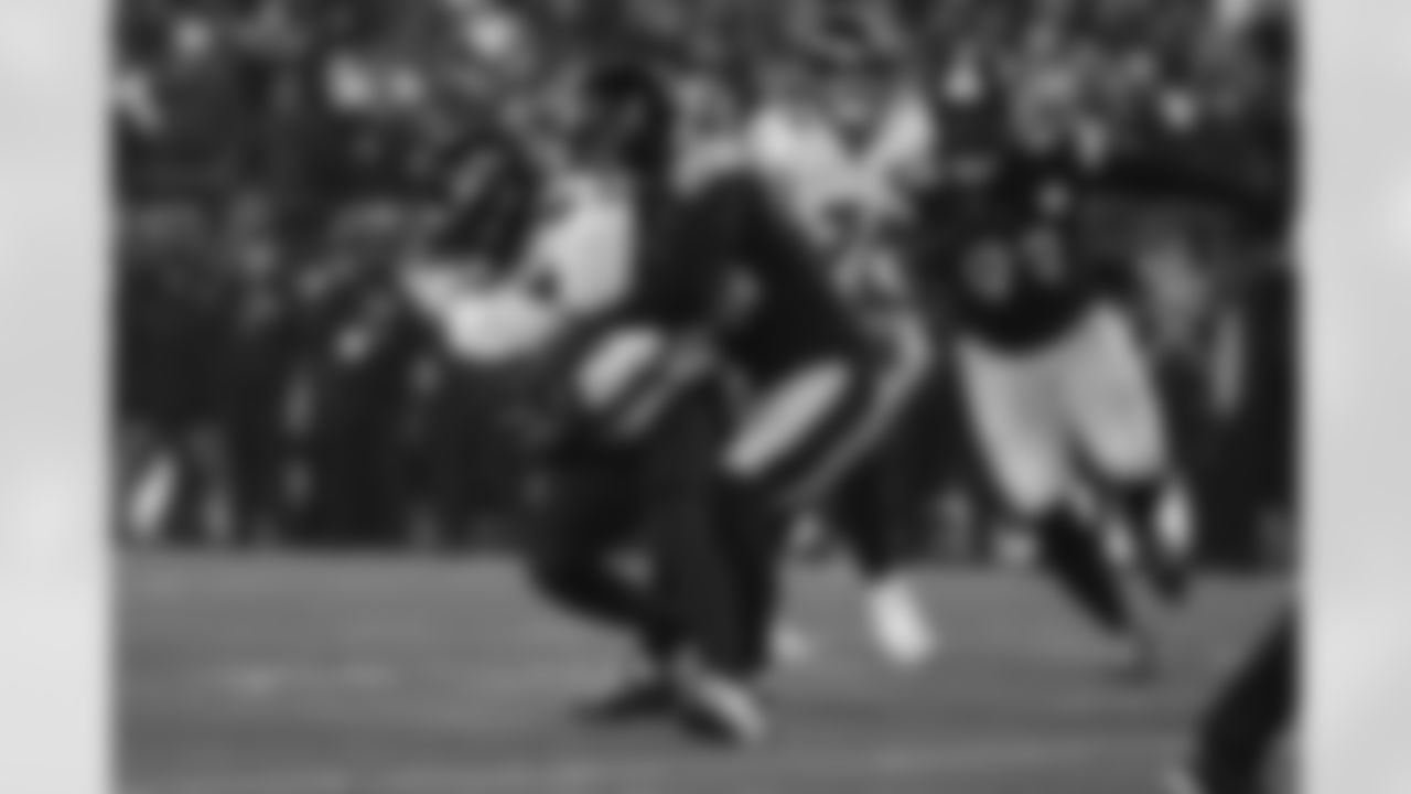 Pittsburgh Steelers linebacker Nick Herbig (51) during a regular season game between the Pittsburgh Steelers and the Baltimore Ravens, Sunday, Jan. 4, 2026 in Pittsburgh, PA.  (Taylor Ollason / Pittsburgh Steelers)