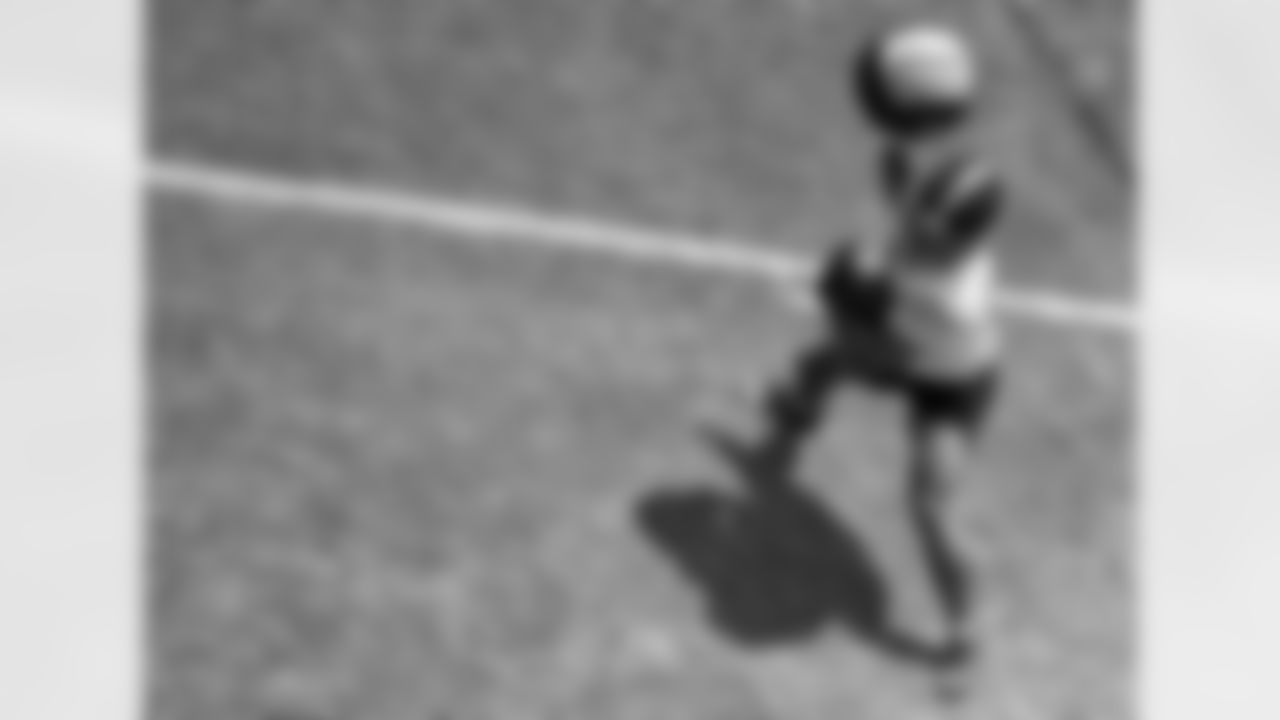 Pittsburgh Steelers running back Jaylen Warren (30) practices at the UPMC Rooney Sports Complex during the 2025 minicamp, Wednesday June 11, 2025. (Alysa Rubin / Pittsburgh Steelers)