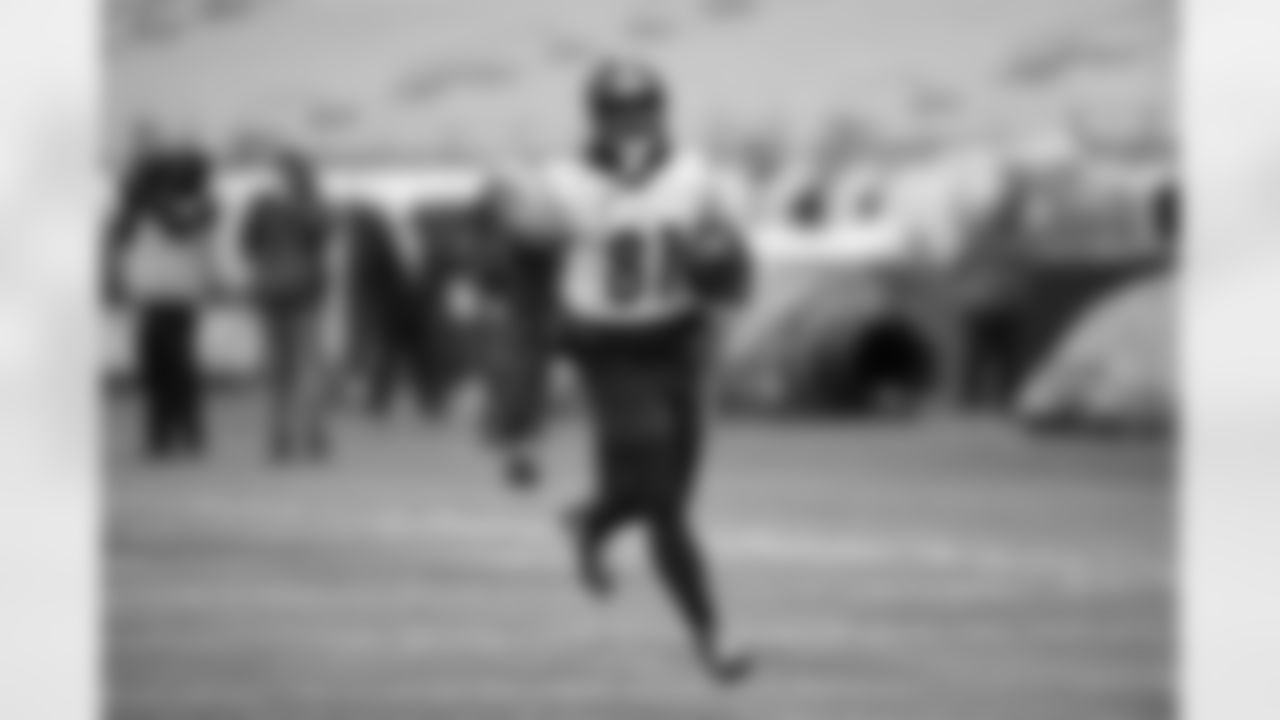 Pittsburgh Steelers tight end Jonnu Smith (81) during practice at Acrisure Stadium preparing for a Week 18 matchup against the Baltimore Ravens, Friday, Jan. 2, 2026 in Pittsburgh, PA. (Karl Roser / Pittsburgh Steelers)