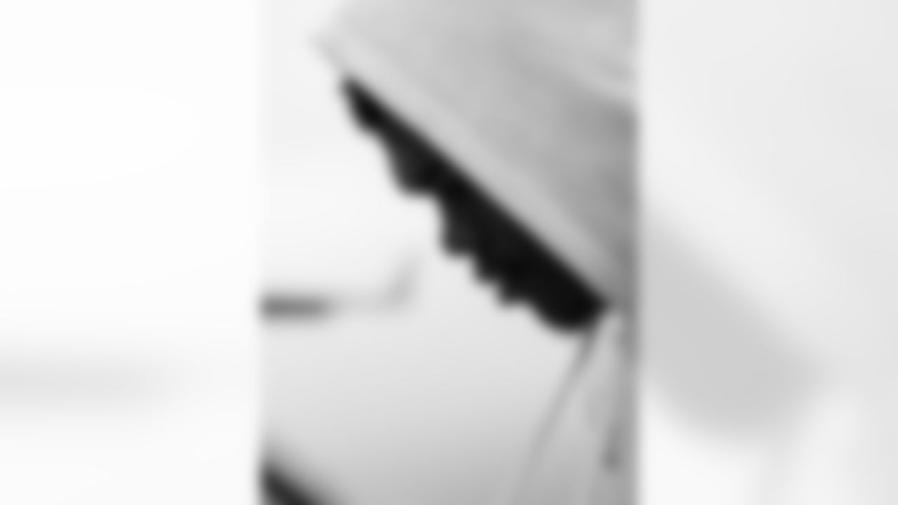 Pittsburgh Steelers offensive tackle Broderick Jones (77) travels to Los Angeles on Saturday, Nov. 8, 2025 for the Week 10 regular season matchup against the Los Angeles Chargers. (Karl Roser / Pittsburgh Steelers)