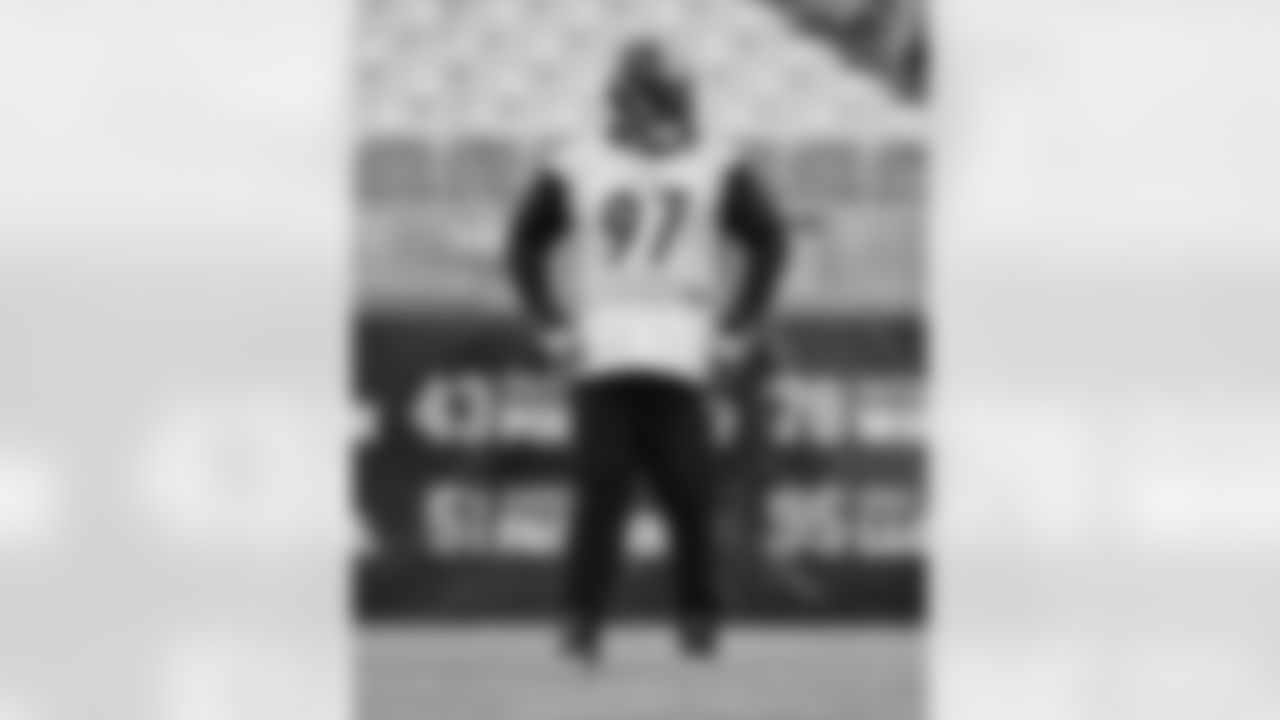 Pittsburgh Steelers defensive tackle Cameron Heyward (97) during practice at Acrisure Stadium preparing for a Week 18 matchup against the Baltimore Ravens, Friday, Jan. 2, 2026 in Pittsburgh, PA. (Alysa Rubin / Pittsburgh Steelers)