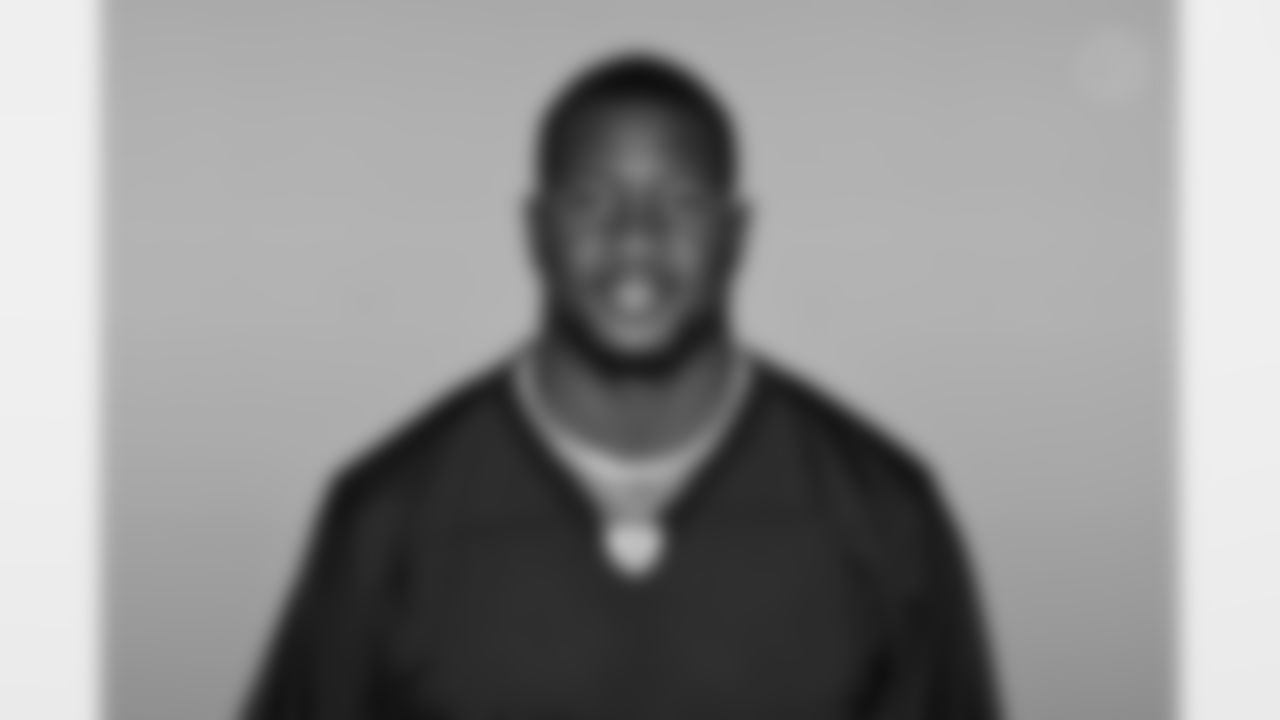 TE Jonnu Smith- No. 81