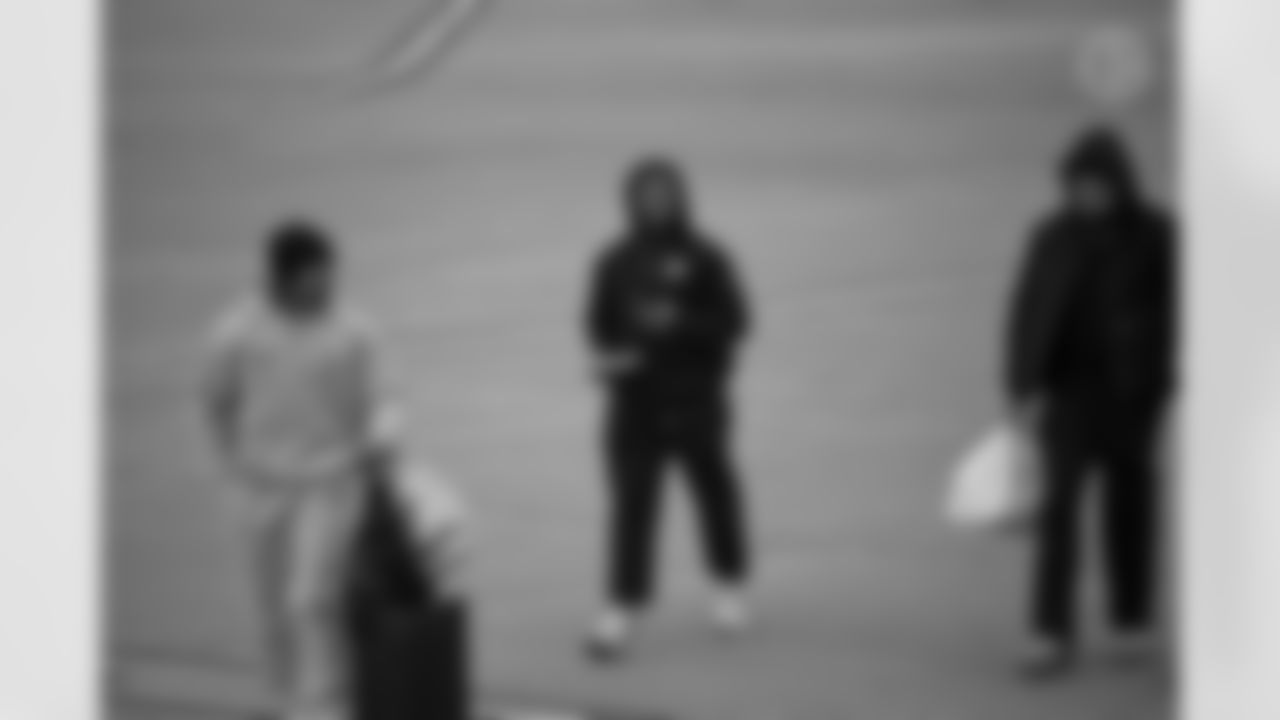 Pittsburgh Steelers running back Kenneth Gainwell (14) travels to Detroit on Saturday, Dec. 20, 2025 for the Week 16 regular season matchup against the Detroit Lions. (Alysa Rubin / Pittsburgh Steelers)