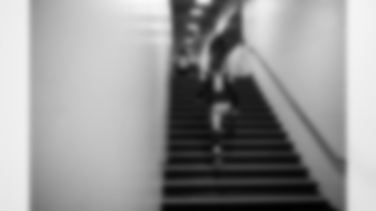 Pittsburgh Steelers quarterback Aaron Rodgers (8) following  a regular season game between the Pittsburgh Steelers and the Baltimore Ravens, Sunday, Jan. 4, 2026 in Pittsburgh, PA. The Steelers defeated the Ravens 26-24. (Alysa Rubin / Pittsburgh Steelers)