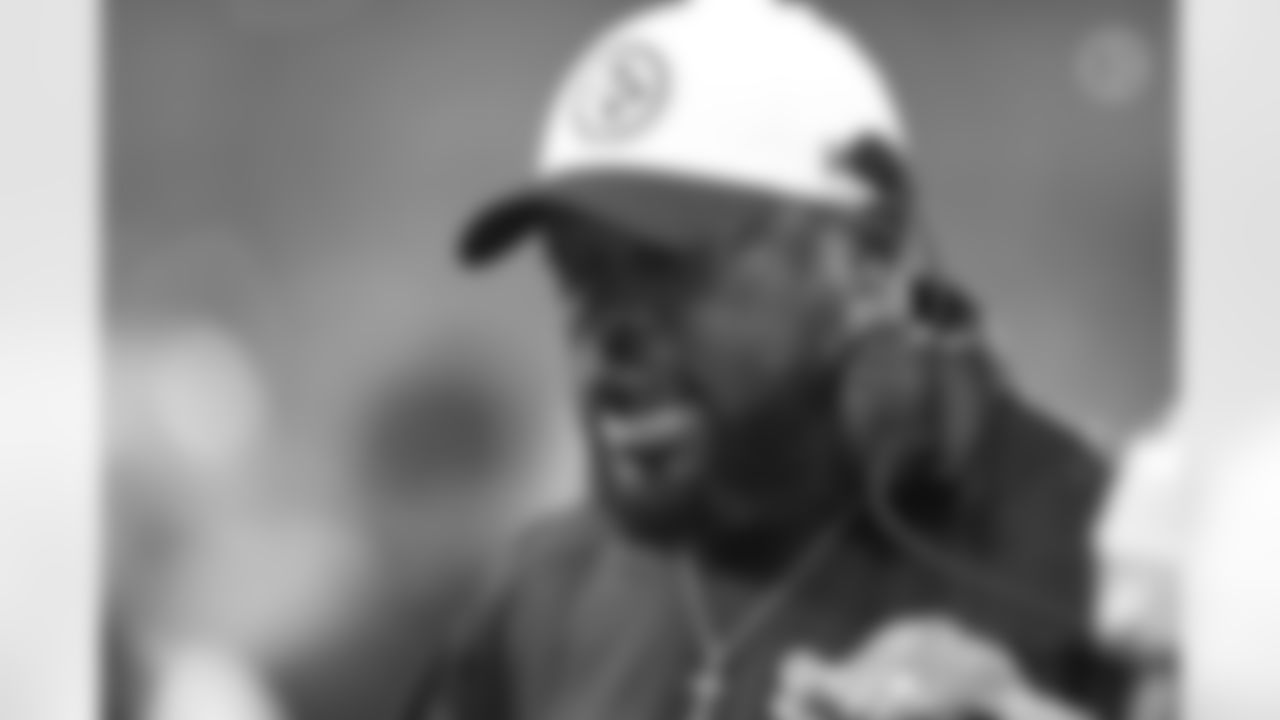 Pittsburgh Steelers head coach Mike Tomlin during a regular season game between the Pittsburgh Steelers and the Indianapolis Colts, Sunday, Sept. 29, 2024 in Indianapolis, IN. (Alysa Rubin / Pittsburgh Steelers)