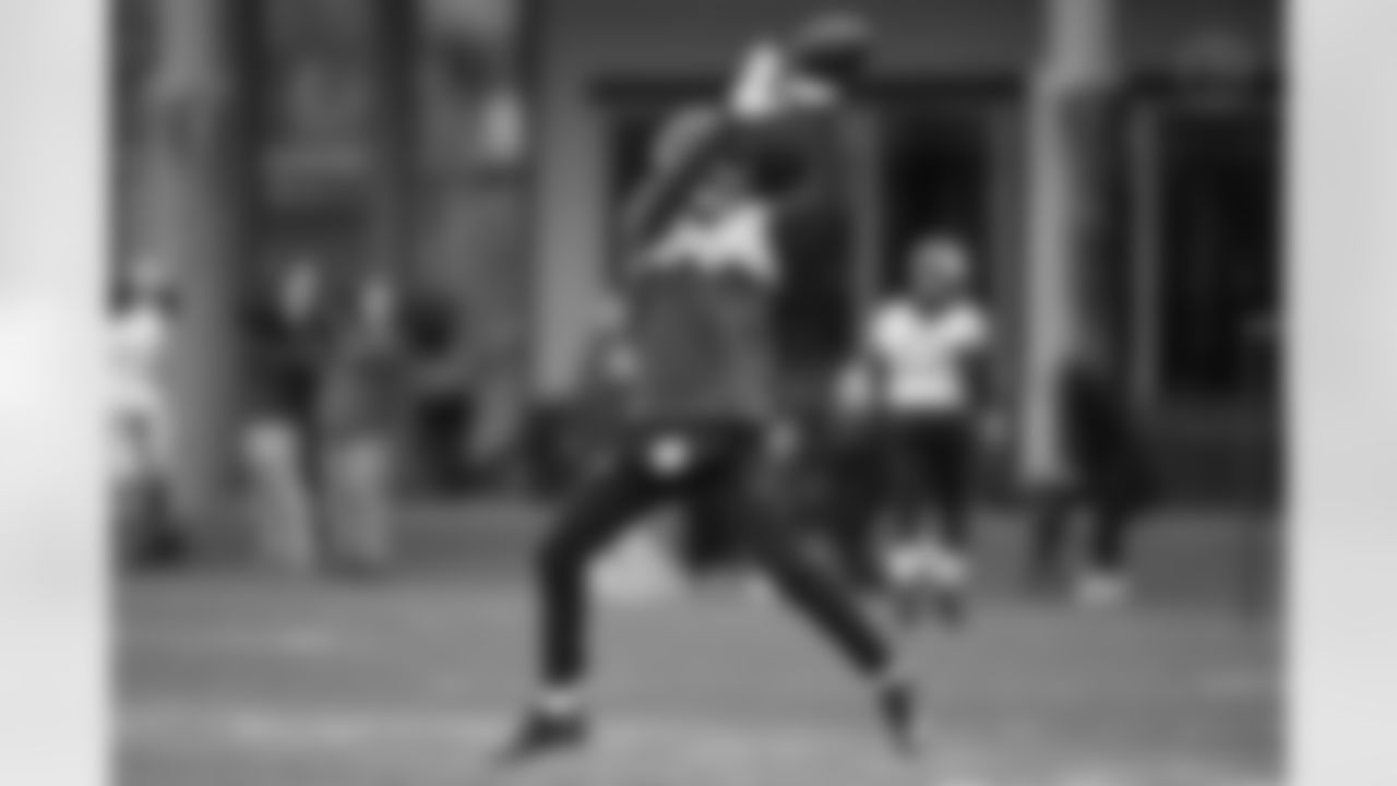 Pittsburgh Steelers wide receiver Scotty Miller (13) during practice at the UPMC Rooney Sports Complex preparing for a Week 12 matchup against the Chicago Bears, Wednesday, Nov. 19, 2025 in Pittsburgh, PA. (Alysa Rubin / Pittsburgh Steelers)