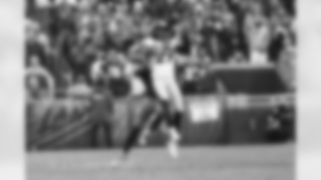 Pittsburgh Steelers safety Kyle Dugger (29) during a regular season game between the Pittsburgh Steelers and the Cleveland Browns, Sunday, Dec. 28, 2025 in Cleveland, OH. (Jared Wickerham / Pittsburgh Steelers)