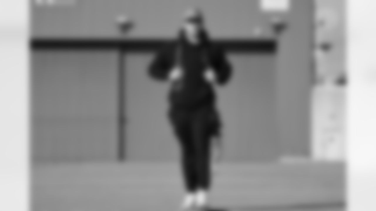 Pittsburgh Steelers linebacker Carson Bruener (44) travels to Chicago on Saturday, Nov. 22, 2025 for the Week 12 regular season matchup against the Chicago Bears. (Alysa Rubin / Pittsburgh Steelers)