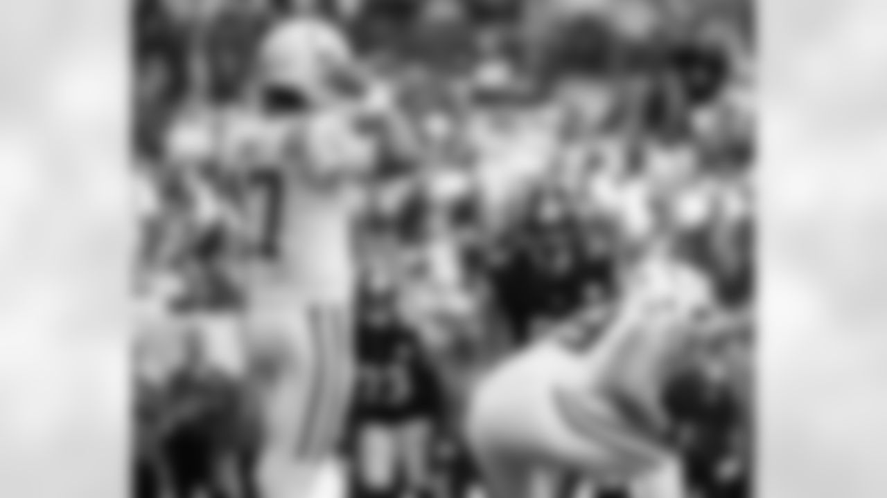 Pittsburgh Steelers linebacker Alex Highsmith (56) during a regular season game between the Pittsburgh Steelers and the Indianapolis Colts, Sunday, Nov. 2, 2025 in Pittsburgh, PA. The Steelers defeated the Colts 27-20. (Alysa Rubin / Pittsburgh Steelers)