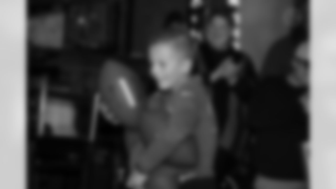 Pittsburgh Steelers fans attend the Steelers Nation Unite Playoff Party at Tequila Cowboy prior to the Wild Card game against the Houston Texans on Saturday, Jan. 10, 2026 in Pittsburgh, PA. (Arron Anastasia / Pittsburgh Steelers)