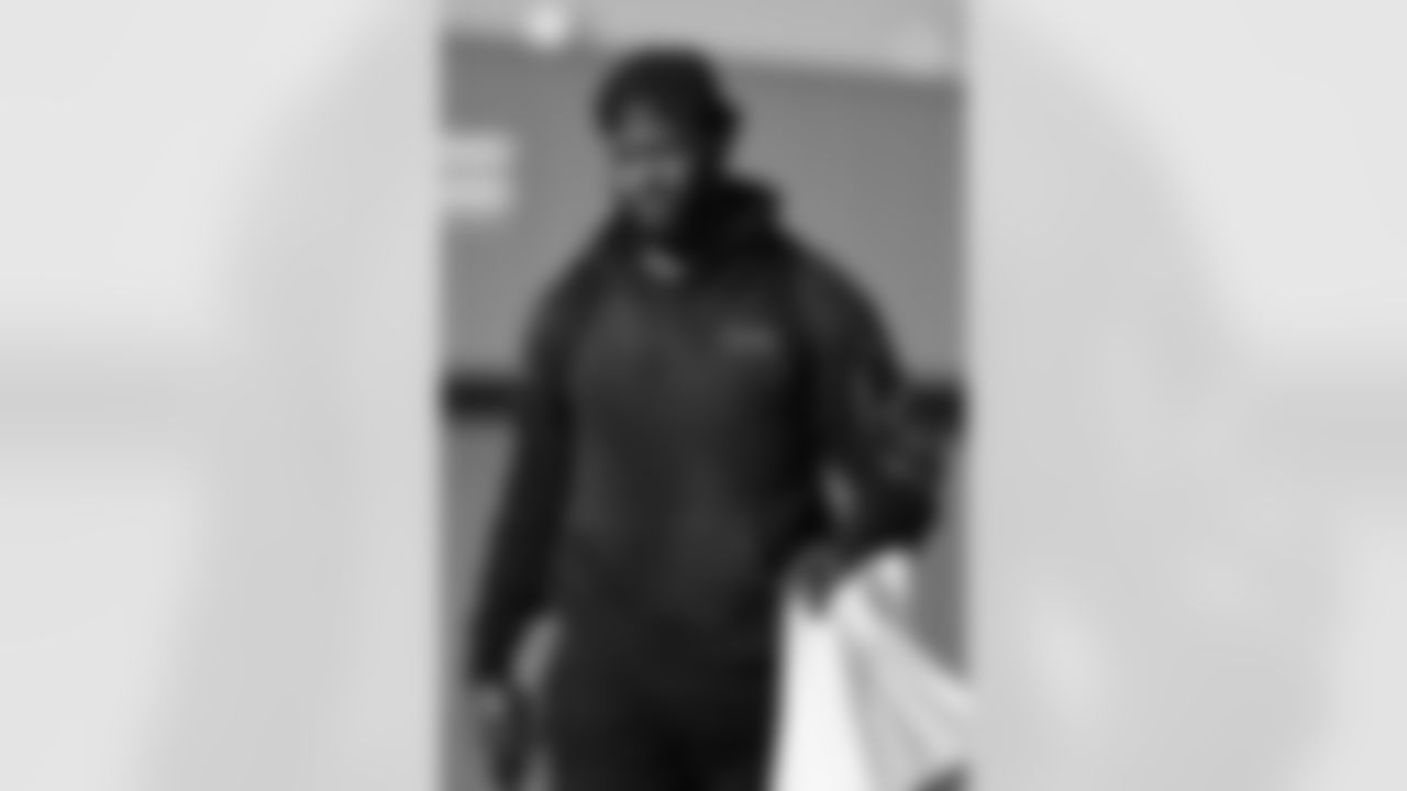 Pittsburgh Steelers linebacker Patrick Queen (6) travels to Chicago on Saturday, Nov. 22, 2025 for the Week 12 regular season matchup against the Chicago Bears. (Alysa Rubin / Pittsburgh Steelers)