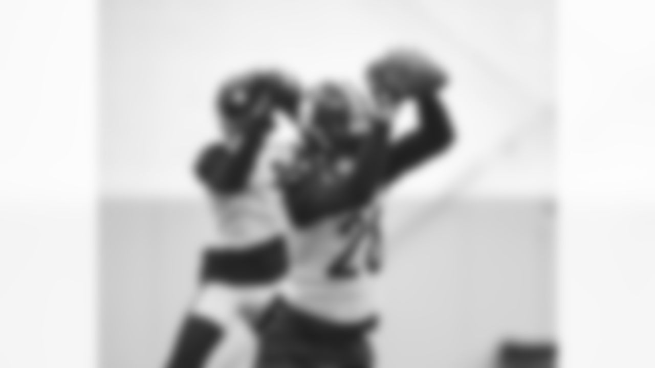Pittsburgh Steelers safety Miles Killebrew (28) during practice at the UPMC Rooney Sports Complex preparing for a Week 16 matchup against the Cincinnati Bengals, Wednesday, Dec. 20, 2023 in Pittsburgh, PA. (Abigail Dean / Pittsburgh Steelers)