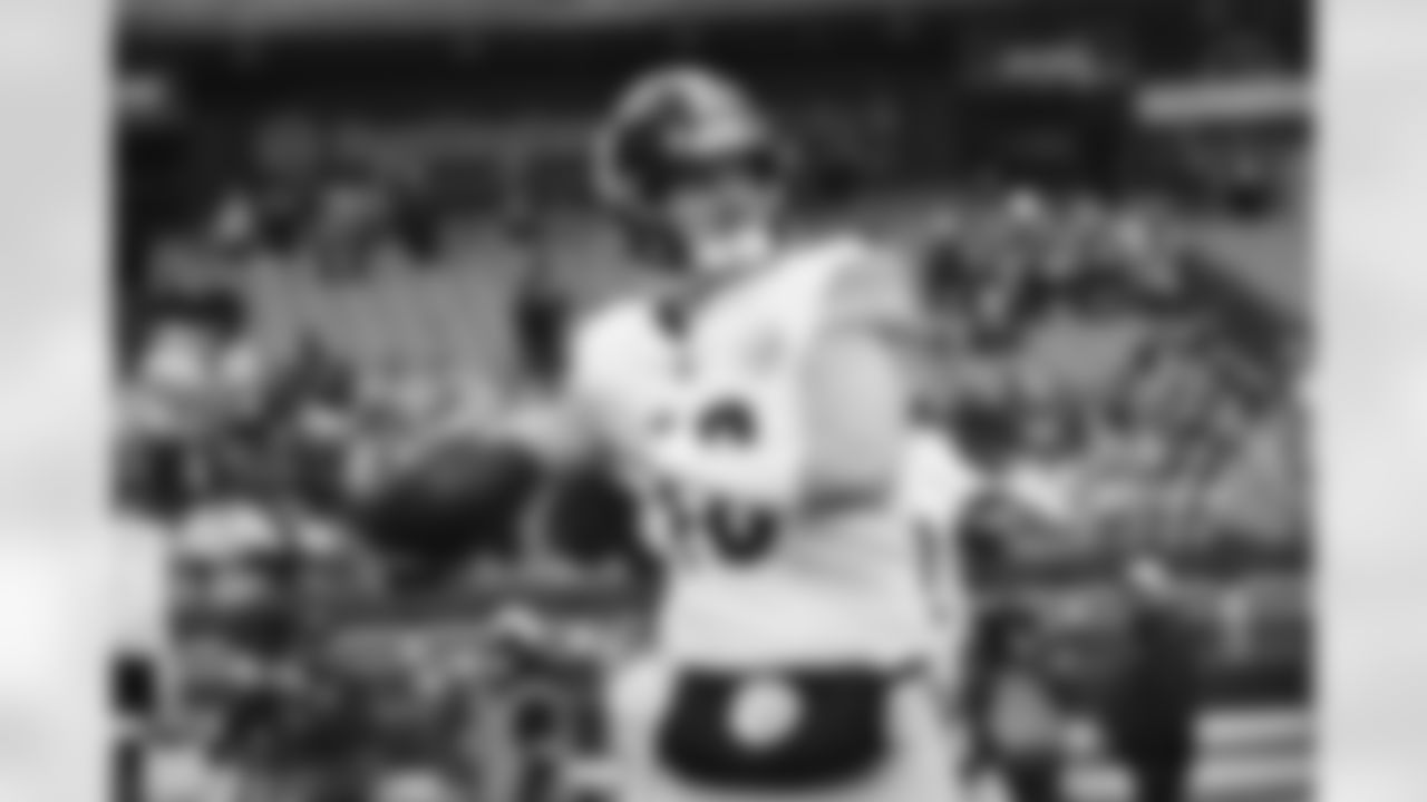 Pittsburgh Steelers quarterback Will Howard (18) during a regular season game between the Pittsburgh Steelers and the Cleveland Browns, Sunday, Dec. 28, 2025 in Cleveland, OH. (Karl Roser / Pittsburgh Steelers)