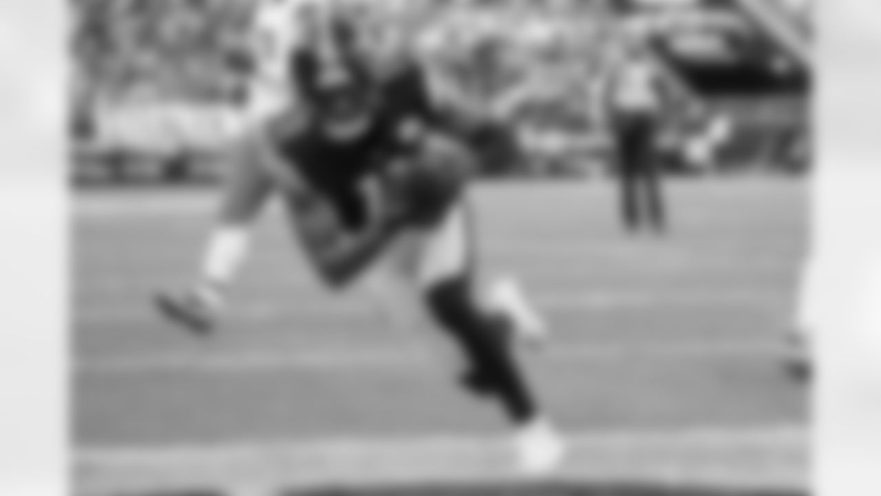 Pittsburgh Steelers wide receiver Van Jefferson (11) during a regular season game between the Pittsburgh Steelers and the Cleveland Browns, Sunday, Dec. 8, 2024 in Pittsburgh, PA. (Arron Anastasia / Pittsburgh Steelers)