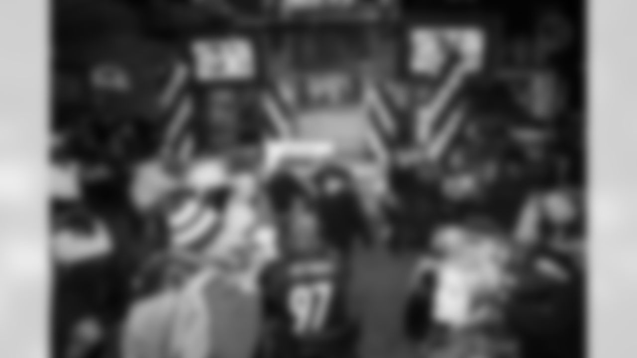 Pittsburgh Steelers fans attend the Steelers Nation Unite Playoff Party at Tequila Cowboy prior to the Wild Card game against the Houston Texans on Saturday, Jan. 10, 2026 in Pittsburgh, PA. (Arron Anastasia / Pittsburgh Steelers)