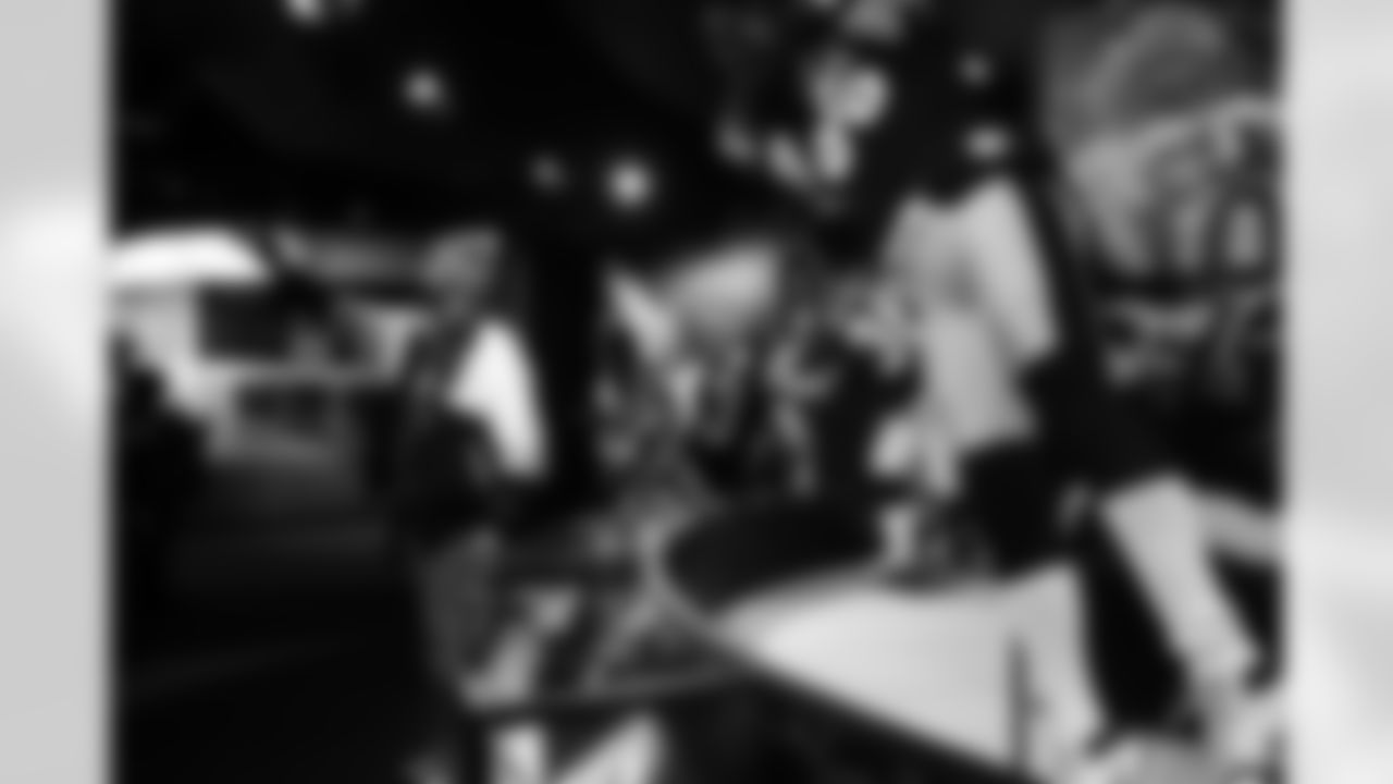 The Steelers welcomed fans from Mexico and Spain for an appreciation party prior to Monday night's game on Sunday, Dec. 14, 2025 in Pittsburgh, PA. (Emilee Fails / Pittsburgh Steelers)