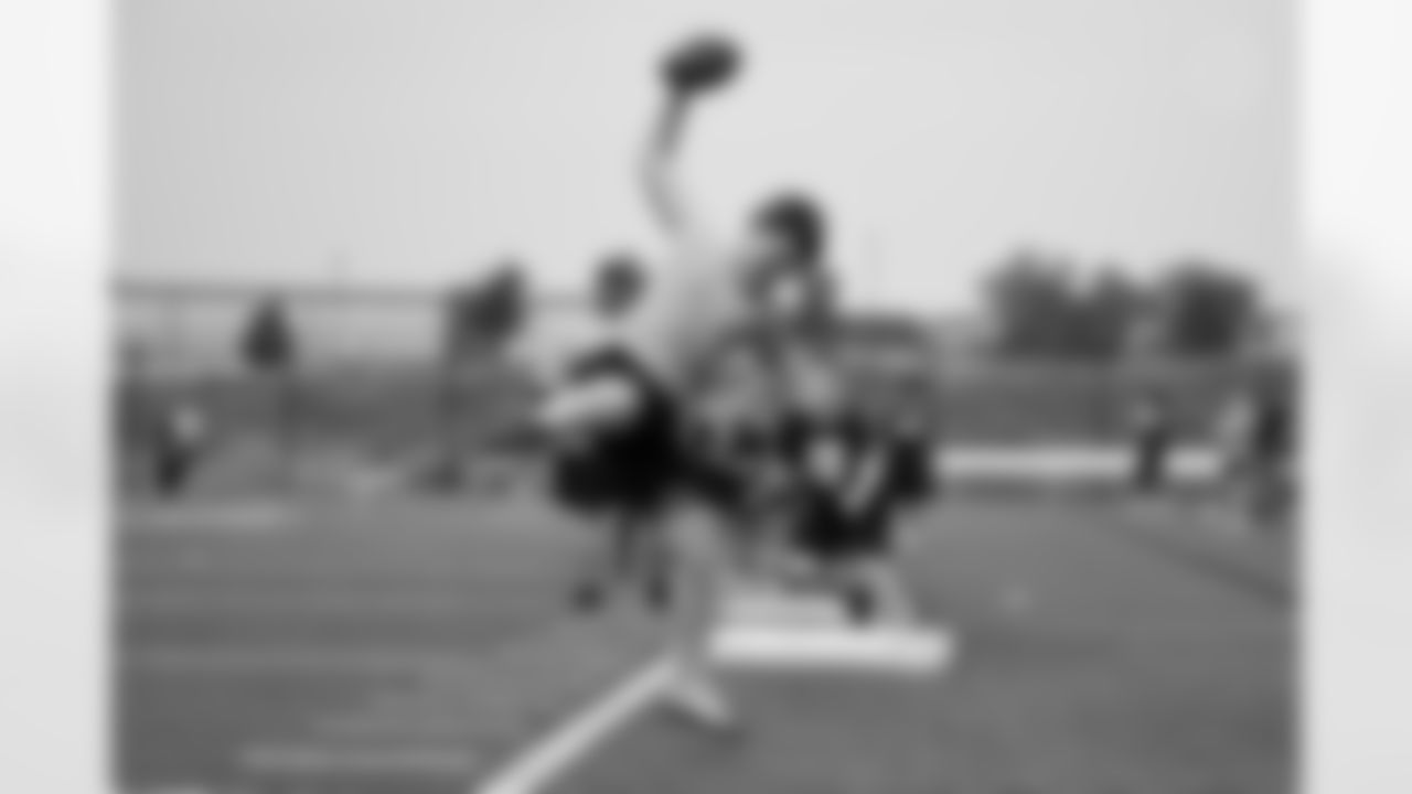 The Steelers host a 2025 Youth Football Camp at Highlands Sports Complex Friday, June 13, 2025 in Triadelphia, WV. (Alysa Rubin / Pittsburgh Steelers)