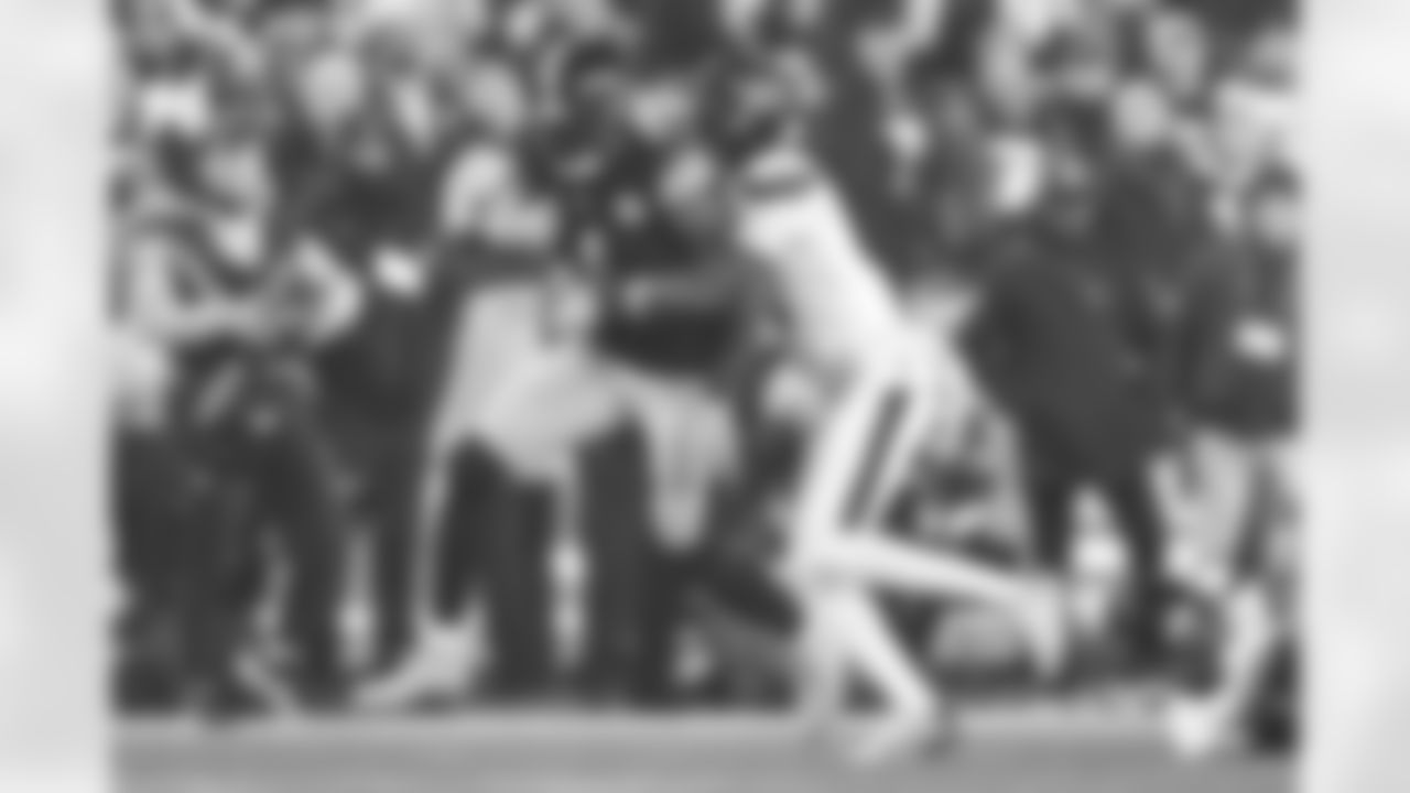 Pittsburgh Steelers wide receiver DK Metcalf (4) during a postseason Wild Card game between the Pittsburgh Steelers and the Houston Texans, Monday, Jan. 12, 2026 in Pittsburgh, PA. (Karl Roser / Pittsburgh Steelers)