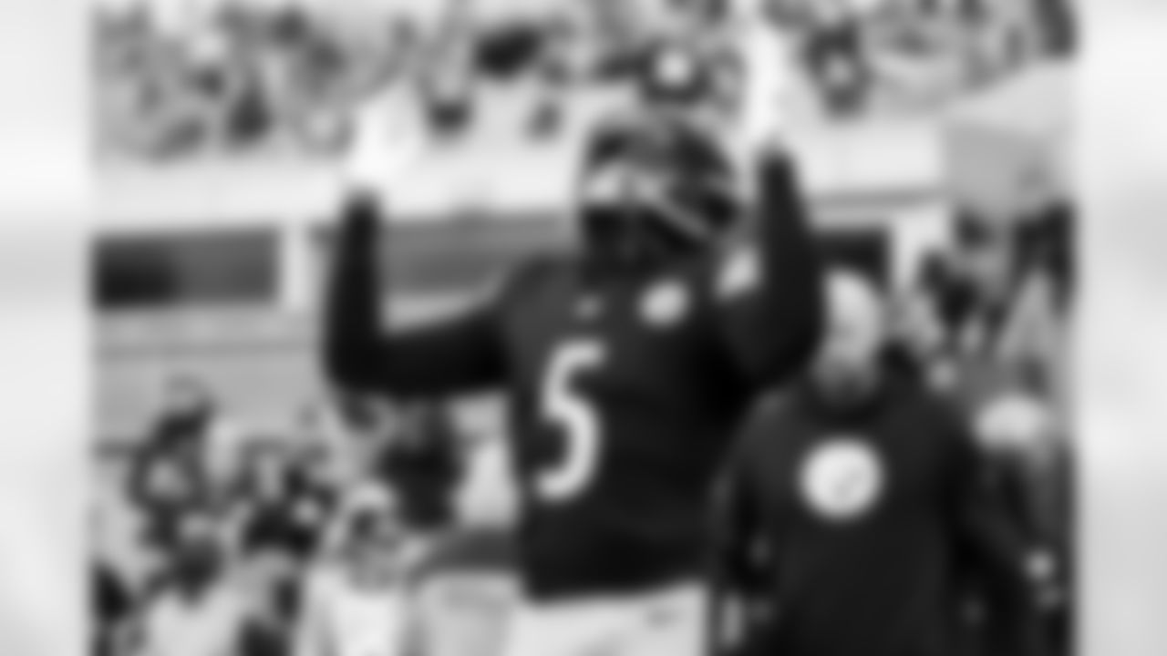 Pittsburgh Steelers cornerback Jalen Ramsey (5) during a regular season game between the Pittsburgh Steelers and the Buffalo Bills, Sunday, Nov. 30, 2025 in Pittsburgh, PA.  (Karl Roser / Pittsburgh Steelers)