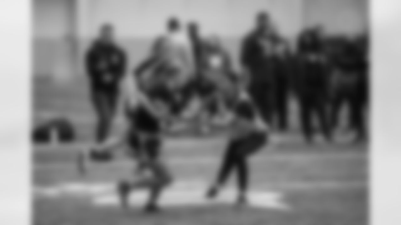 The Steelers host a 2023 Girl's Flag Football Jamboree at the UPMC Rooney Sports Complex Saturday, Dec. 9, 2023 in Pittsburgh, PA. (Arron Anastasia / Pittsburgh Steelers)